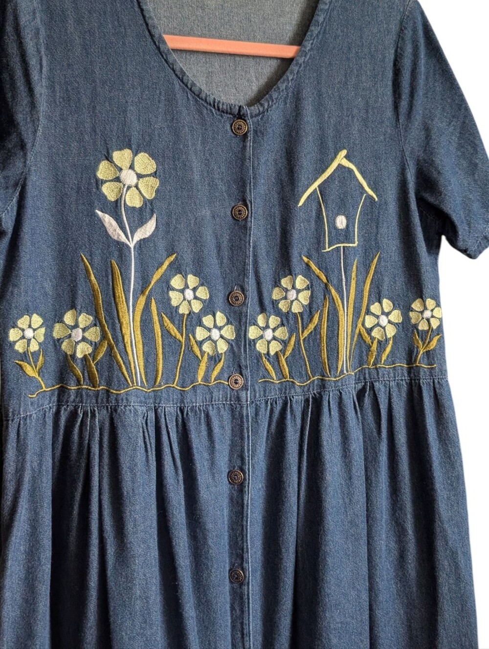 M • Vintage • Blue Denim Midi Dress with Shades Of Green Floral Embroidery - Picture 2 of 5